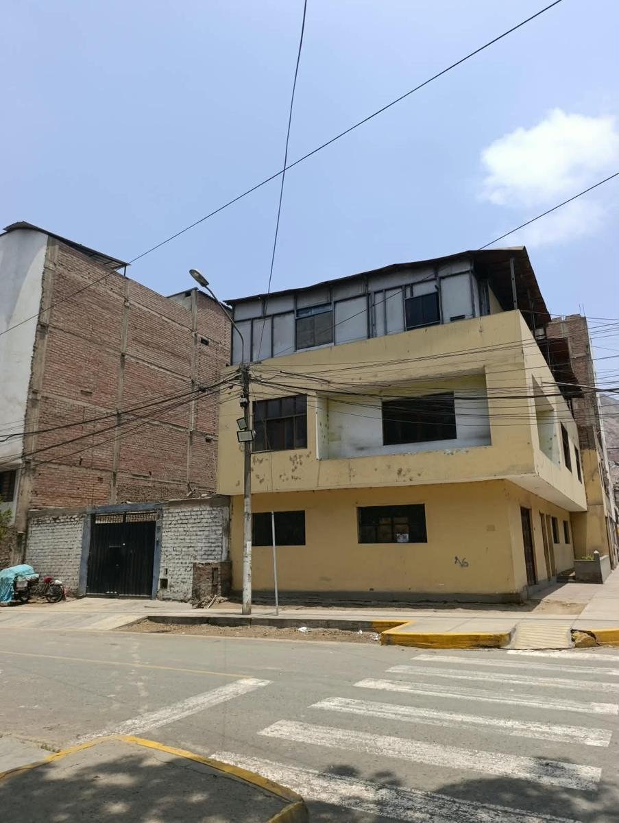 Casa en San Juan de Miraflores, Municipalidad Metropolitana de Lima, Perú 1 - 19044840