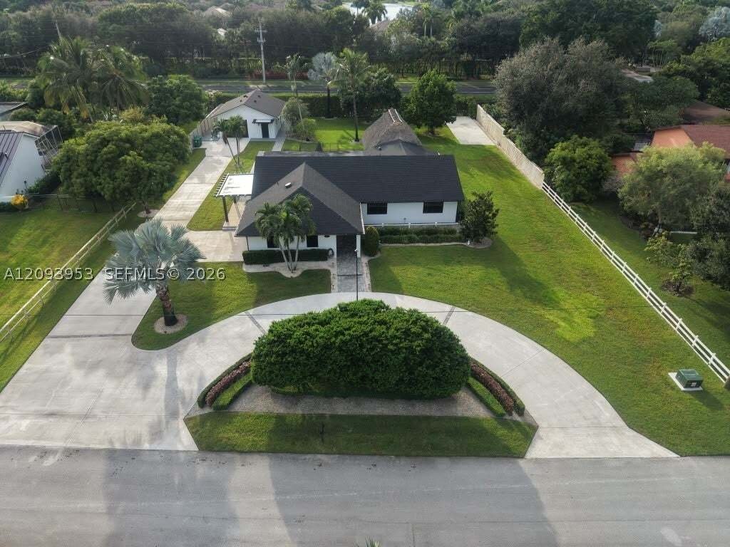 House in Davie, Florida, United States 1 - 19048527