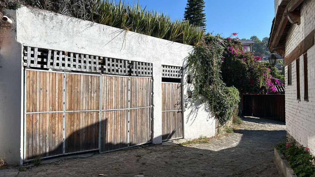 House in Valle de Bravo, State of Mexico, Mexico 4 - 19045246