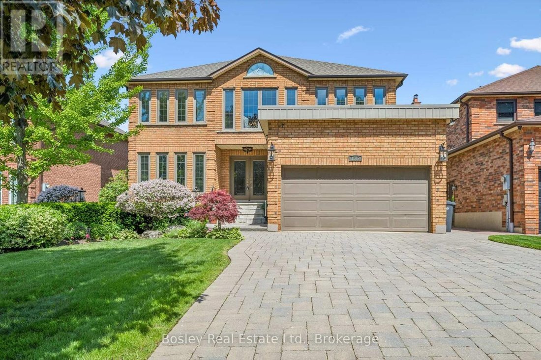 Casa a Mississauga, Ontario, Canada 2 - 18936240