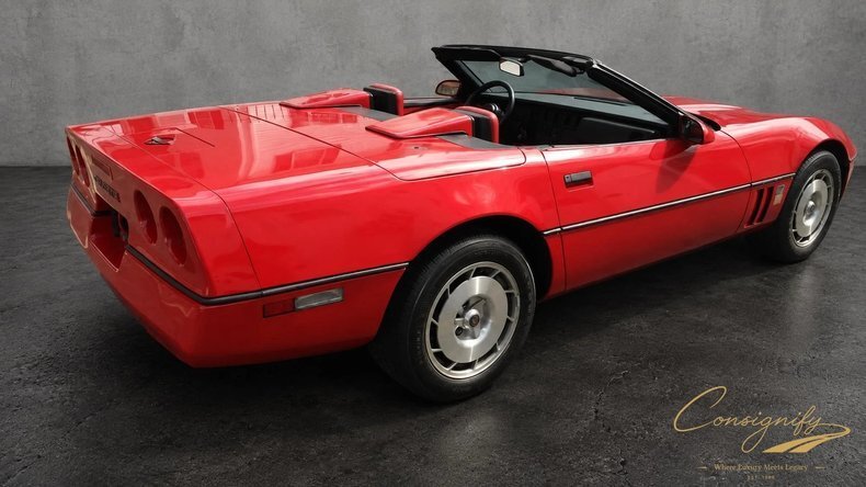 Cabriolet in Glendale, United States 3 - 19048871