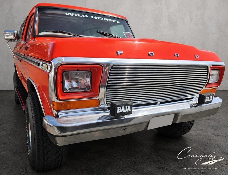 Suv in Glendale, United States 2 - 19048864
