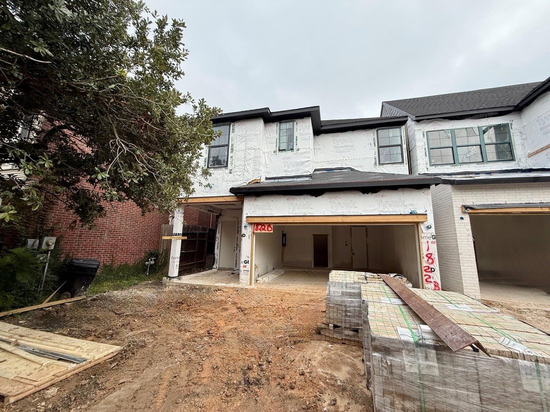 House in Houston, Texas, United States 3 - 19046696
