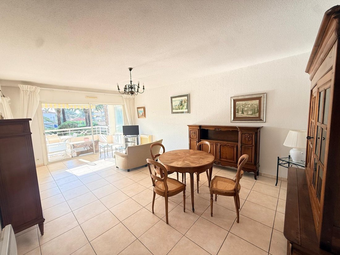 Apartment in Le Dramont-Agay-Anthéor-Le Trayas, Saint-Raphaël, France 3 - 19046719