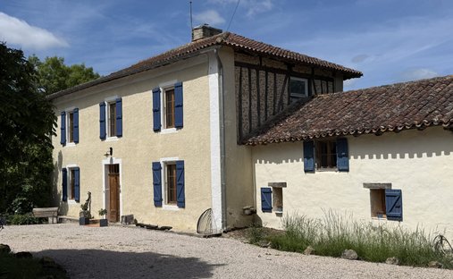 Haus in Seissan, Okzitanien, Frankreich 1