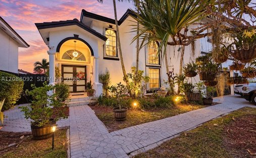 Maison à West Miami, Floride, États-Unis 1