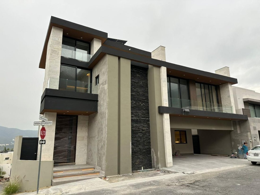 Casa en Monterrey, Nuevo León, México 4 - 19045261