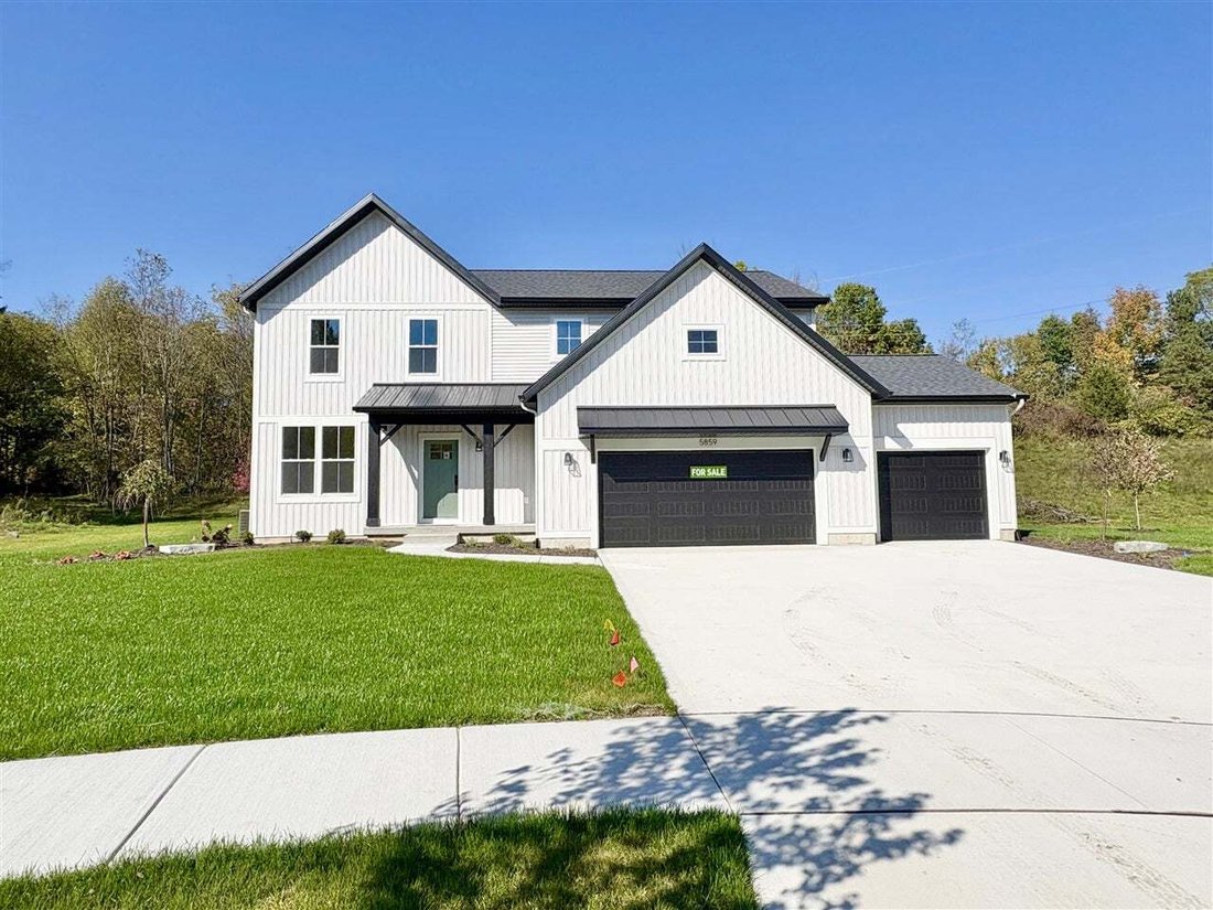Maison à Caledonia, Michigan, États-Unis 1 - 18307718
