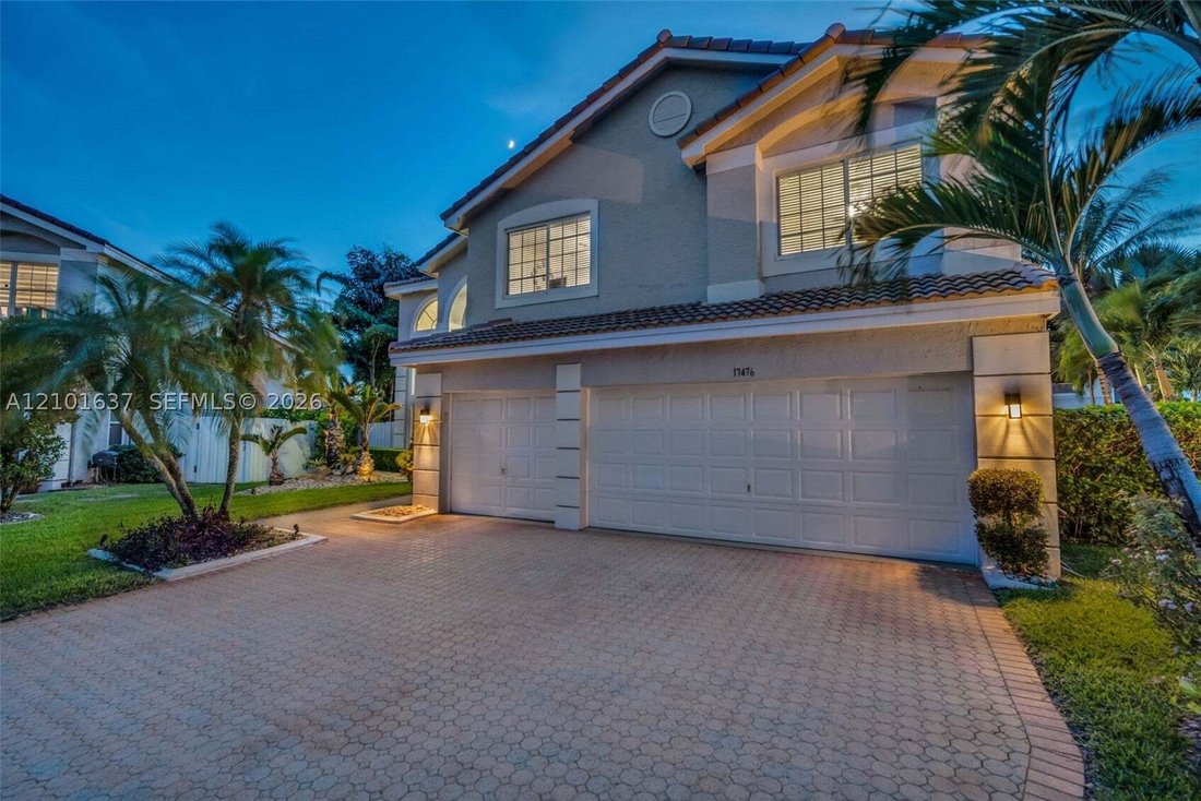 House in Miramar, Florida, United States 3 - 19046021