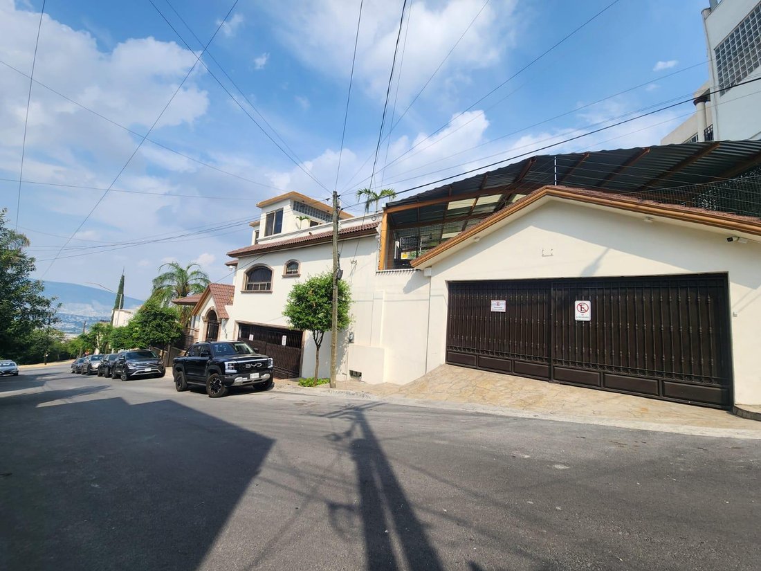 Casa en Monterrey, Nuevo León, México 3 - 19045260