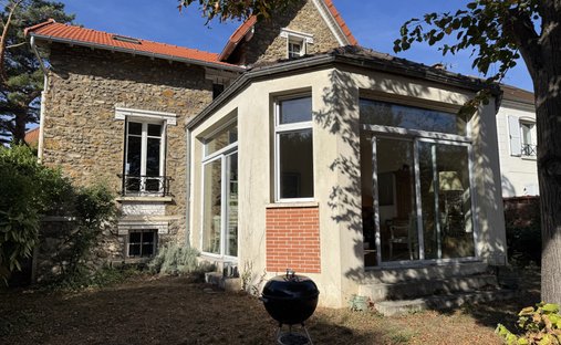 House in La Varenne, Saint-Maur-des-Fossés, France 1