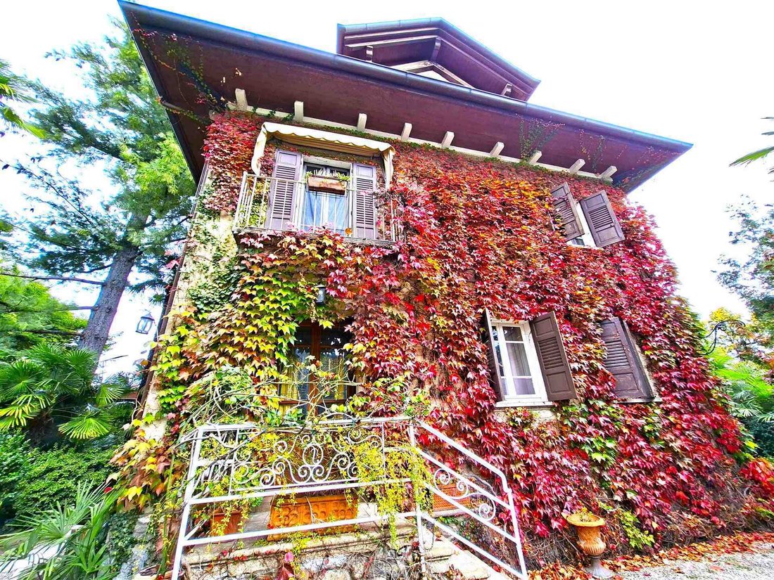 Villa à Verbania, Piémont, Italie 1 - 19046803