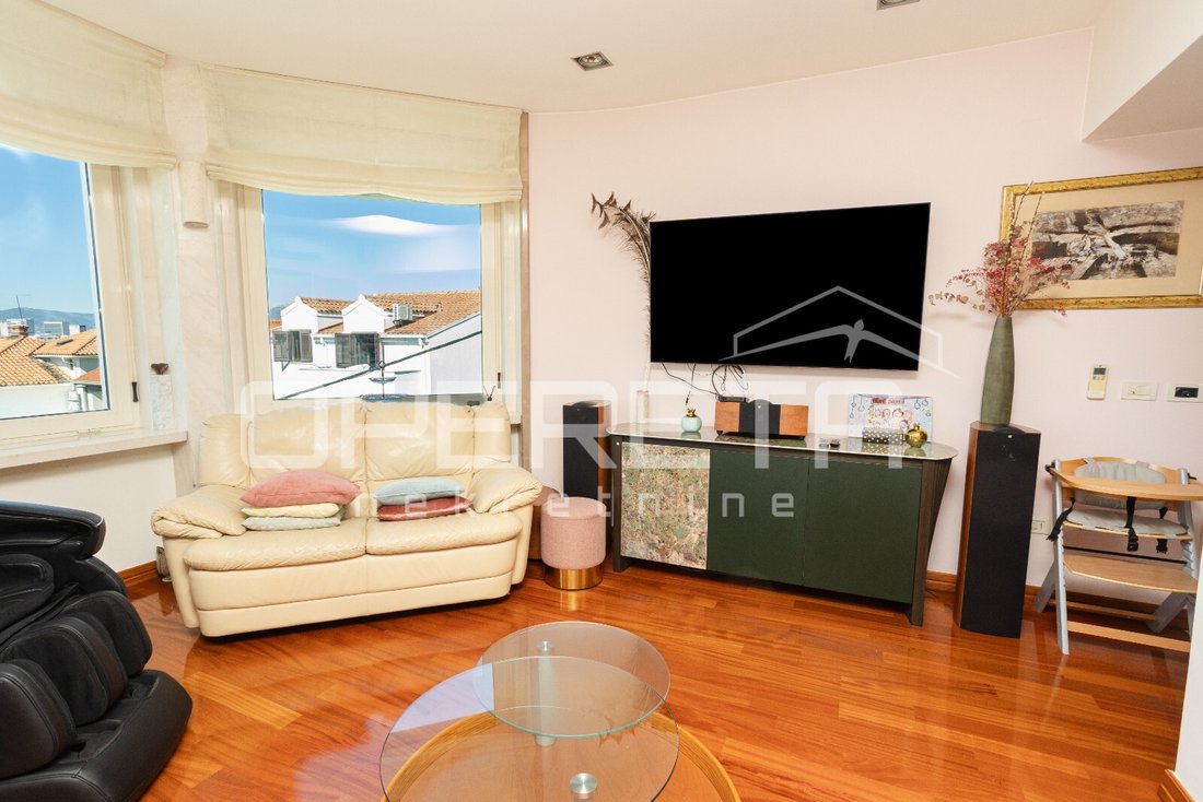 Wohnung in Lucac-Manus, Split, Gespanschaft Split-Dalmatien 3 - 19046819