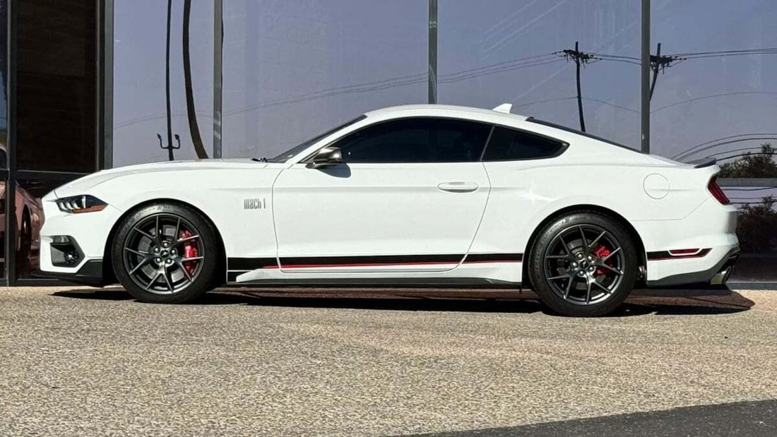 Coupe in Tucson, AZ, United States 5 - 19046946