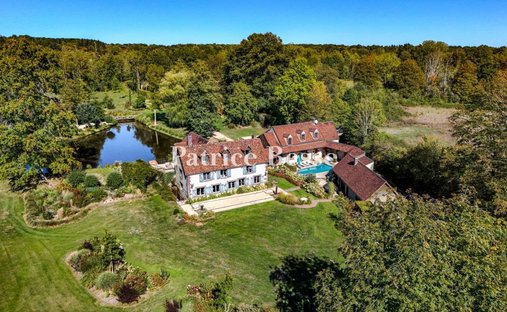 Country House in Mortagne-au-Perche, Normandy, France 1