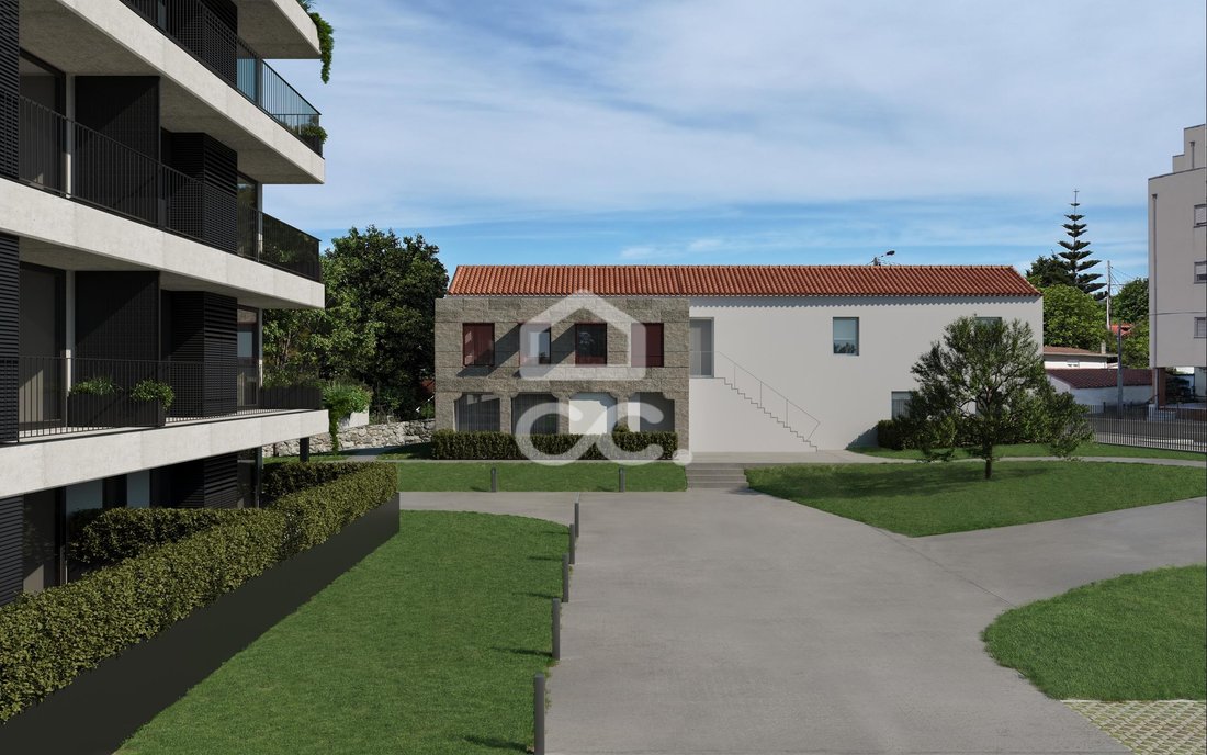 Apartment in Braga (Maximinos, Se e Cividade), Braga, Portugal 2 - 19047308