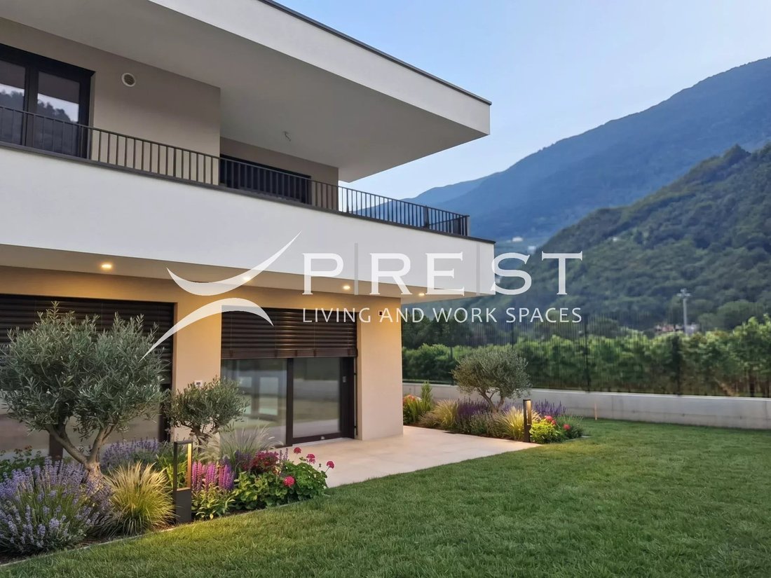 Villa in Salorno / Salurn an der Weinstraße, Trentino – Alto Adige/Südtirol, Italy 1 - 19045557