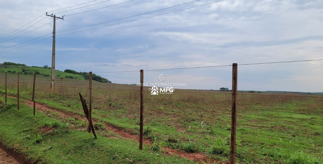 Rancho en Dourado, Minas Gerais, Brasil 5 - 19049529