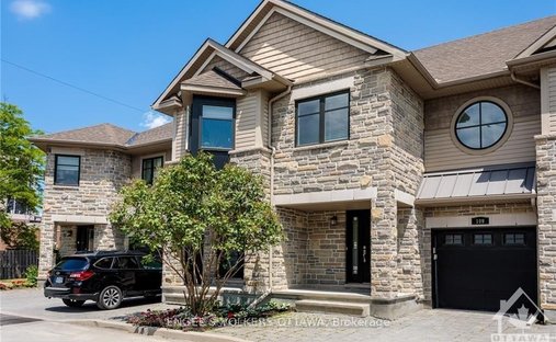 Residenza a Ottawa, Ontario, Canada 1