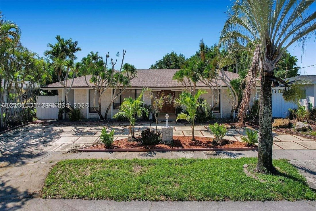 House in Aventura, Florida, United States 1 - 19046022