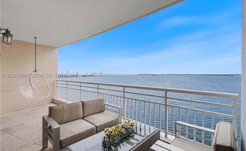 Condo in Miami, Florida, United States 1