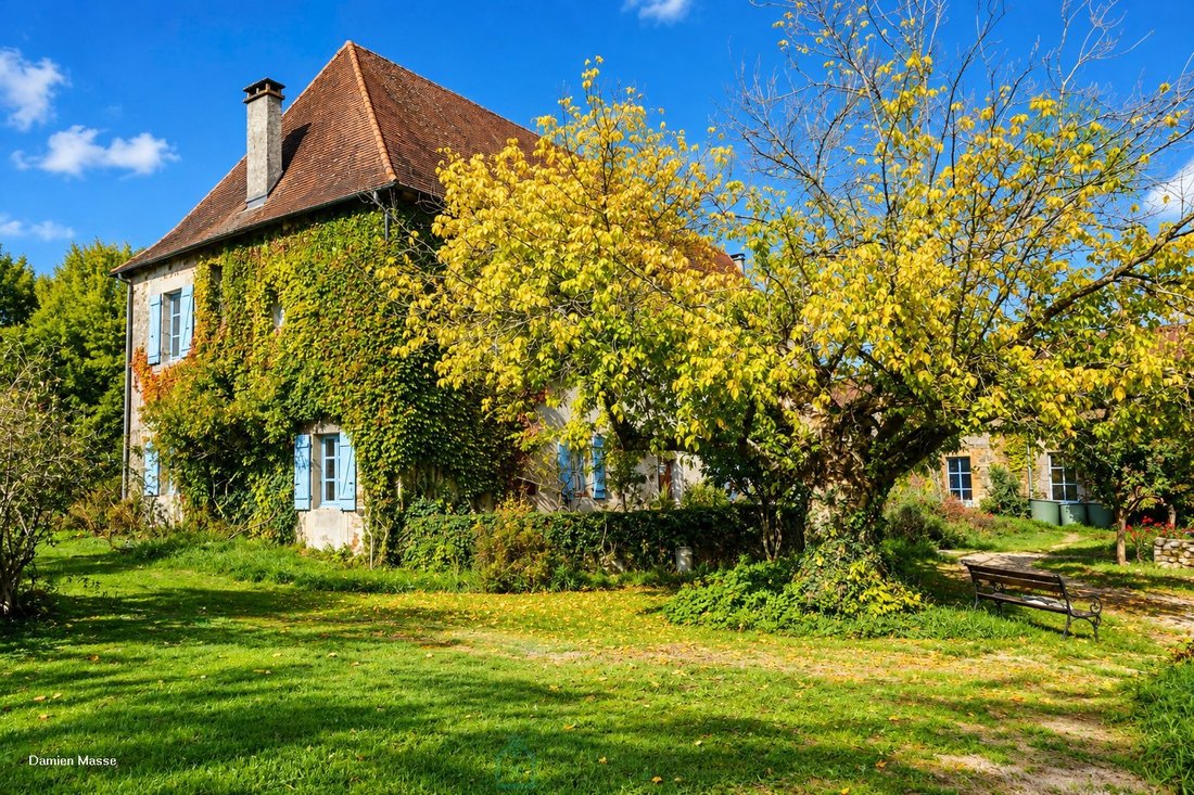 Saint-Jory-de-Chalais, Nouvelle-Aquitaine, France 2 - 17361852