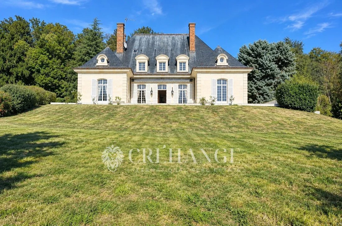 Domaine à Herbeville, Île-de-France, France 2 - 19046312