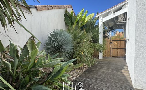 Haus in Olonne-sur-Mer, Les Sables-d'Olonne, Frankreich 1