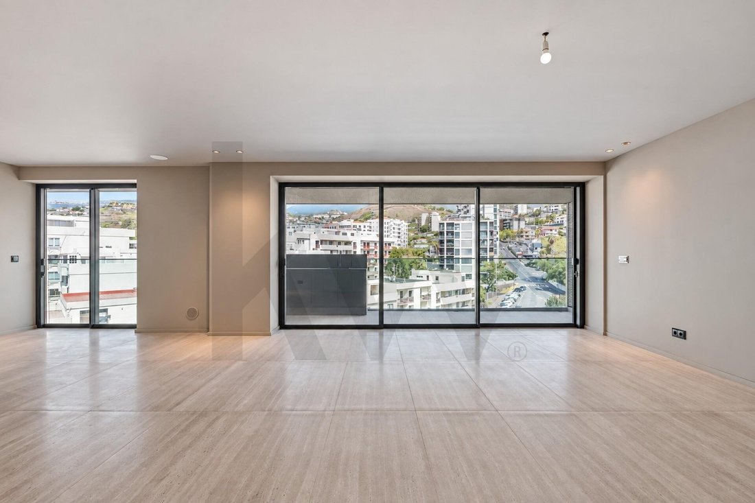Apartment in Sao Martinho, Madeira, Portugal 5 - 19047630