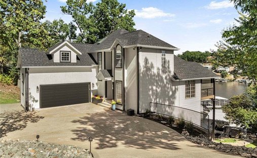 House in Lake Ozark, Missouri, United States 1
