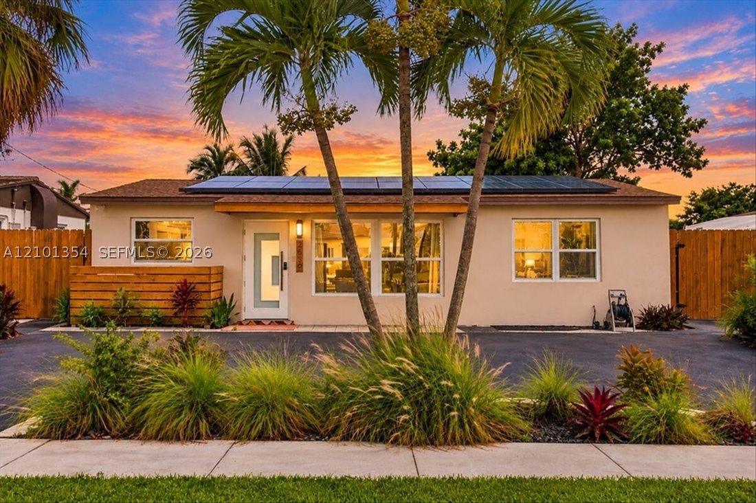 House in Hollywood, Florida, United States 1 - 19047622