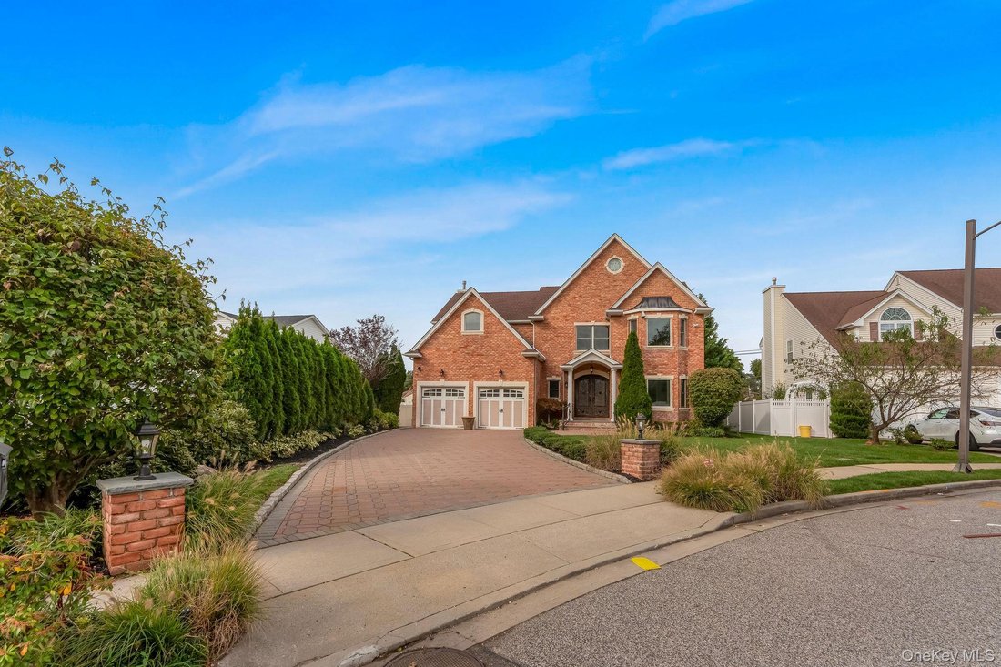 Casa en Syosset, Nueva York, Estados Unidos 1 - 19045847