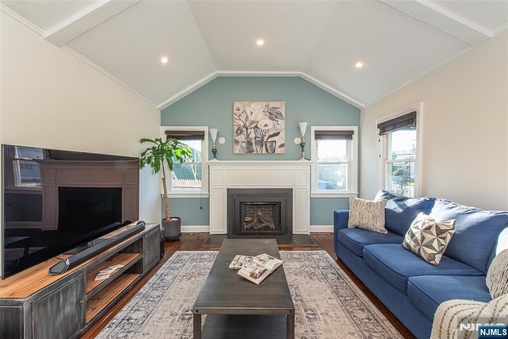House in Verona, New Jersey, United States 5 - 19047612