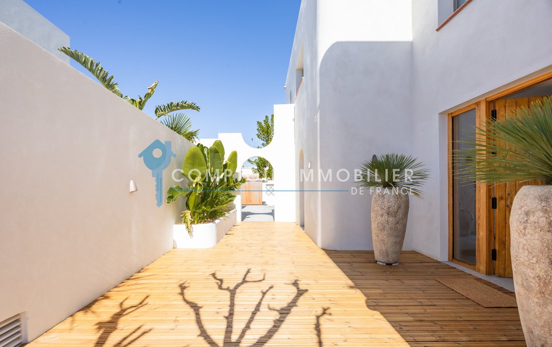 House in Empuriabrava, Catalonia, Spain 2 - 19047015