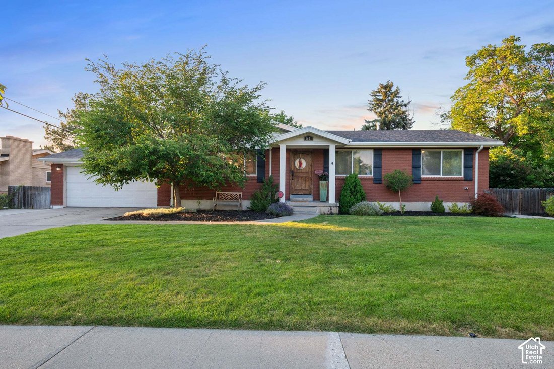 House in Cottonwood Heights, Utah, United States 2 - 19048497