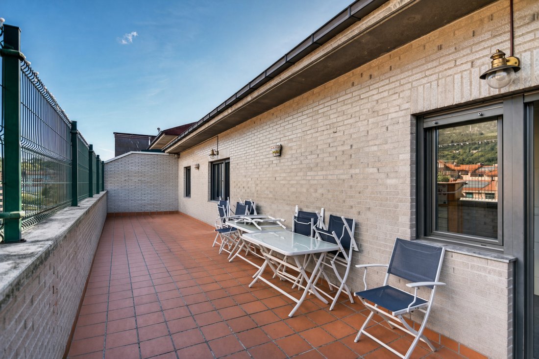 Apartment in Las Campas y San Claudio, Oviedo, Spain 2 - 19048600