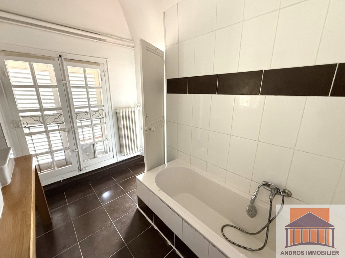 Appartement à Granettes-Jauberte-Sainte Anne, Aix-en-Provence, France 5 - 19046919
