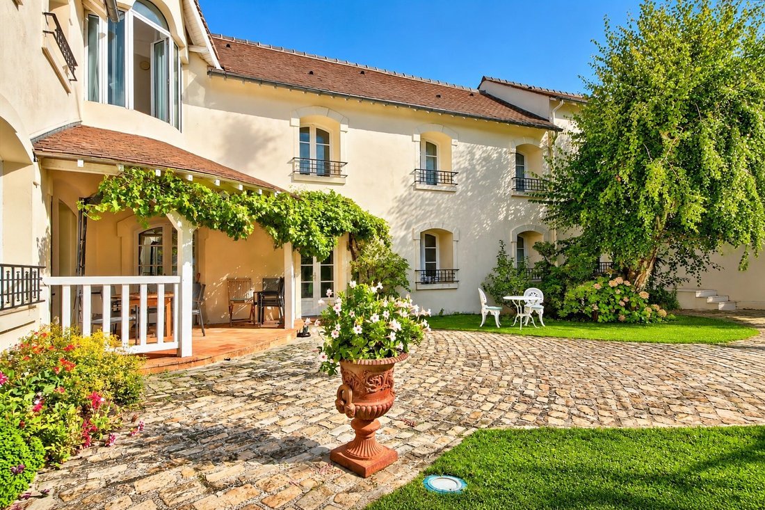 Maison à Le Village, Noisy-le-Roi, France 5 - 16467777