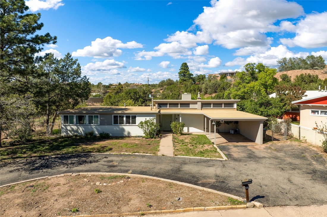 House in Santa Fe, New Mexico, United States 1 - 19045129