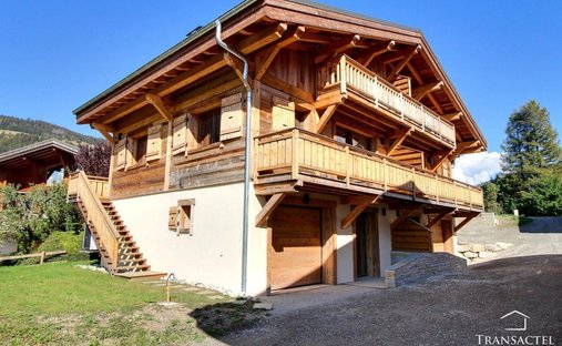 Apartment in Megève, Auvergne-Rhône-Alpes, France 1
