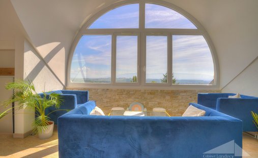 Appartamento a Thoiry, Auvergne-Rodano-Alpi, Francia 1