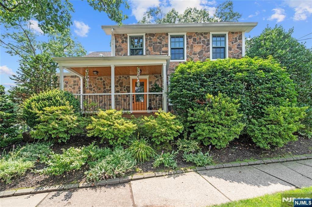 House in Nutley, New Jersey, United States 2 - 19047605