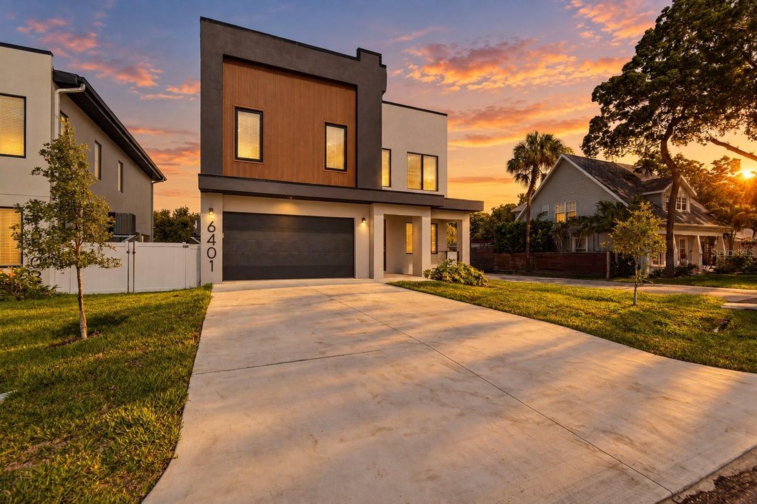 House in Tampa, Florida, United States 2 - 19047524