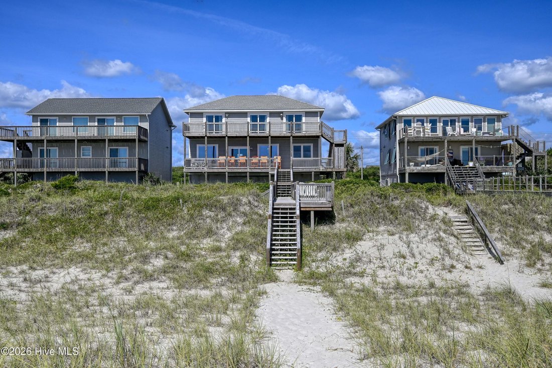 House in Topsail Beach, North Carolina, United States 2 - 19048608