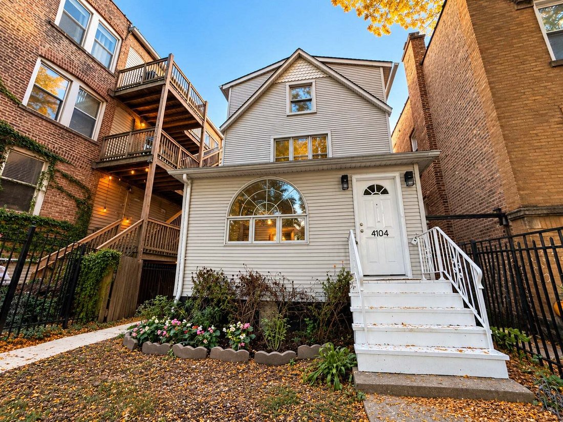 House in Chicago, Illinois, United States 1 - 19046049