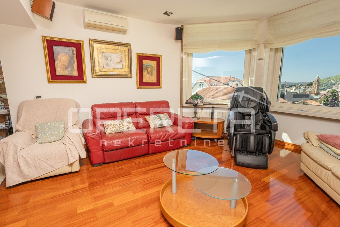 Wohnung in Lucac-Manus, Split, Gespanschaft Split-Dalmatien 1 - 19046819