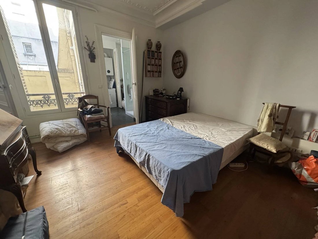 Apartment in Montorgueil-Saint Denis, Paris 2e Arrondissement, Paris 5 - 19047104