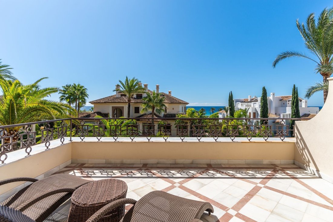 Apartment in Marbella, Andalusia, Spain 1 - 19046615