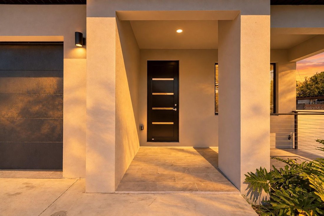 House in Tampa, Florida, United States 3 - 19047524