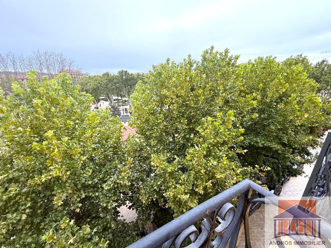 Appartement à Granettes-Jauberte-Sainte Anne, Aix-en-Provence, France 1 - 19046919